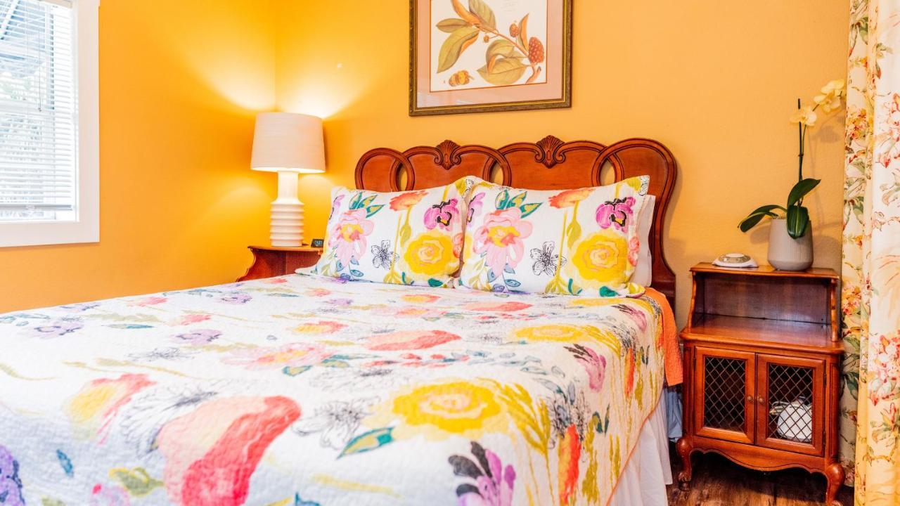 Meranova Guest Inn Данидин Екстериор снимка